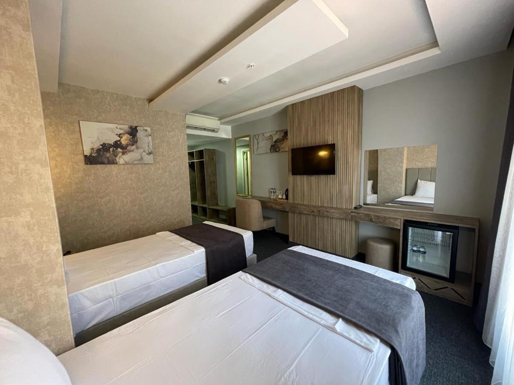 Sevcan Hotel Istanbul Bagian luar foto