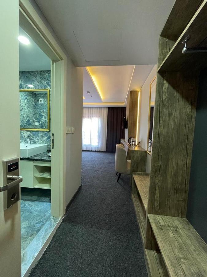 Sevcan Hotel Istanbul Bagian luar foto