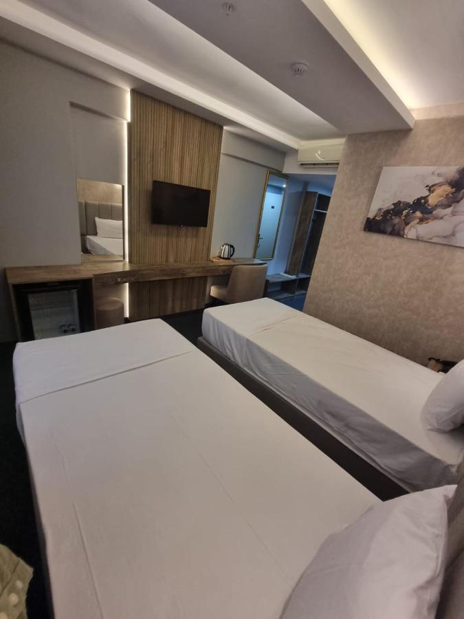 Sevcan Hotel Istanbul Bagian luar foto