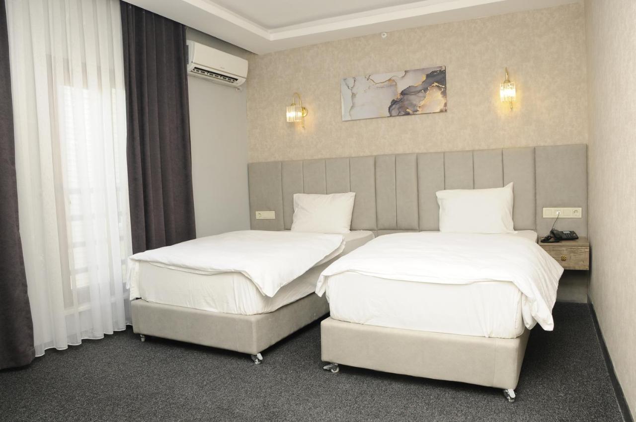 Sevcan Hotel Istanbul Bagian luar foto