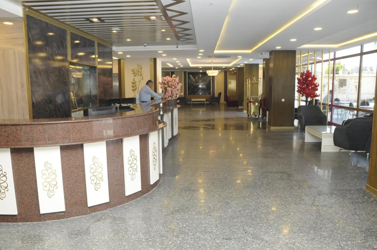 Sevcan Hotel Istanbul Bagian luar foto